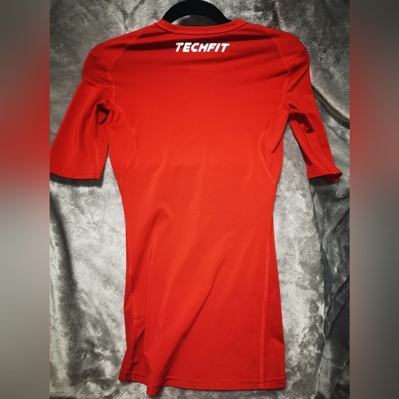 Adidas Fitness Compression Top Ladies XS Stretchy Soft - Picture 2 of 3